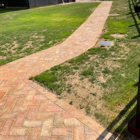 Reclaimed Clay Paving Bricks | Pack of 250 Bricks | Free Delivery
