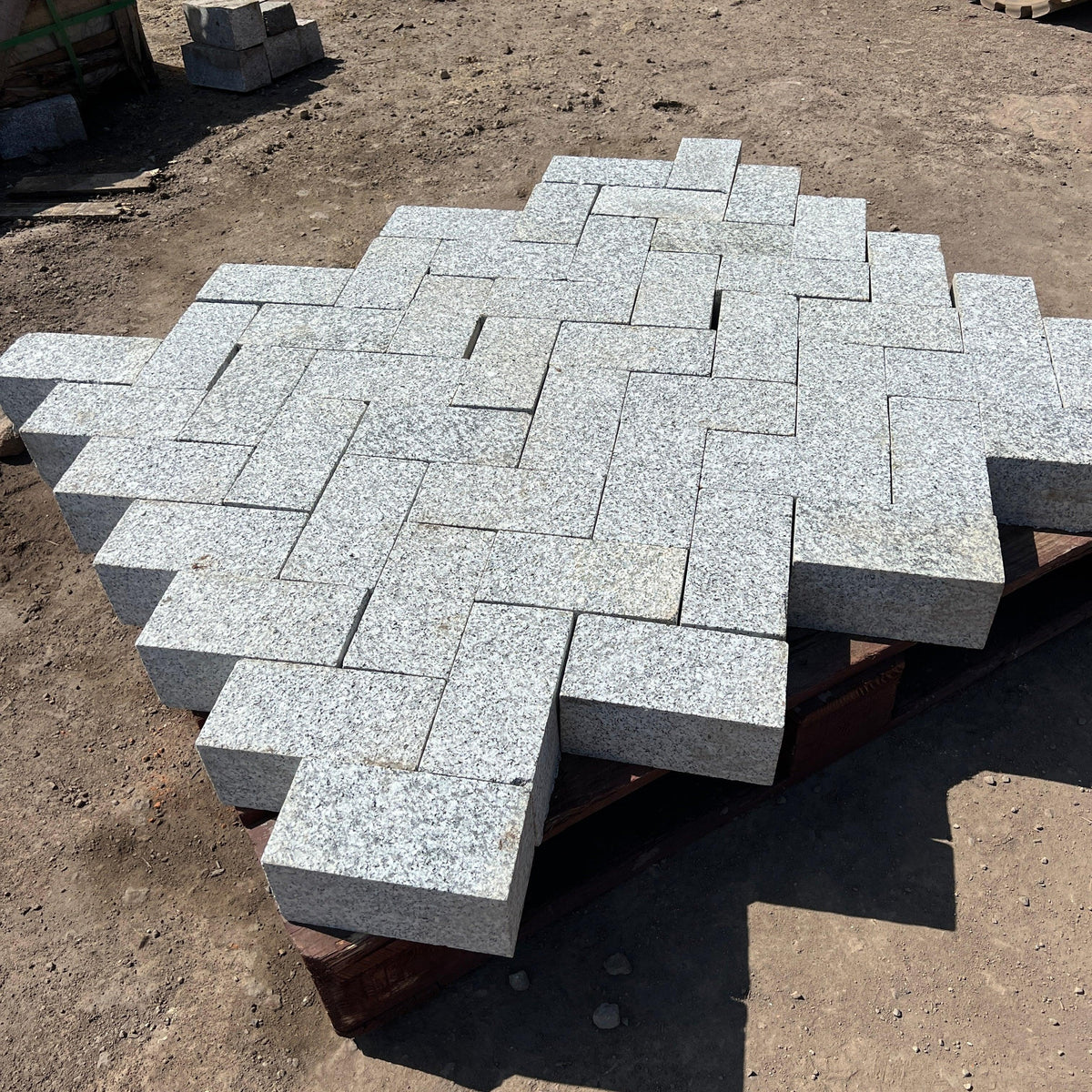 Pathing Setts New Flamed Silver Granite Paving Setts / Cobble | Driveway Setts ...