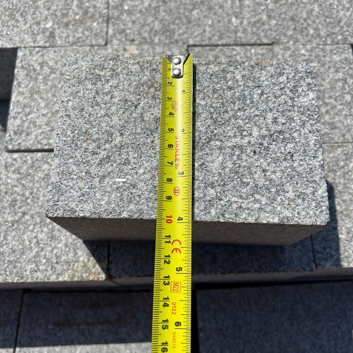Pathing Setts New Flamed Silver Granite Paving Setts / Cobble | Driveway Setts ...
