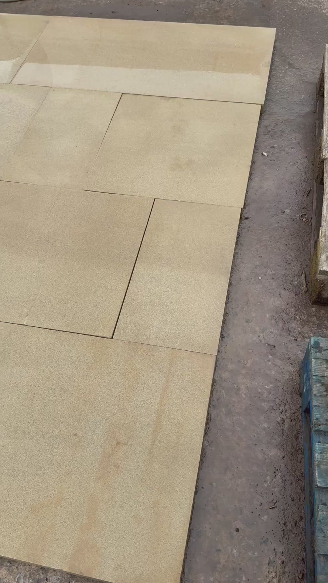 Britannia Buff Yorkshire Stone Sawn Paving - Per SQM