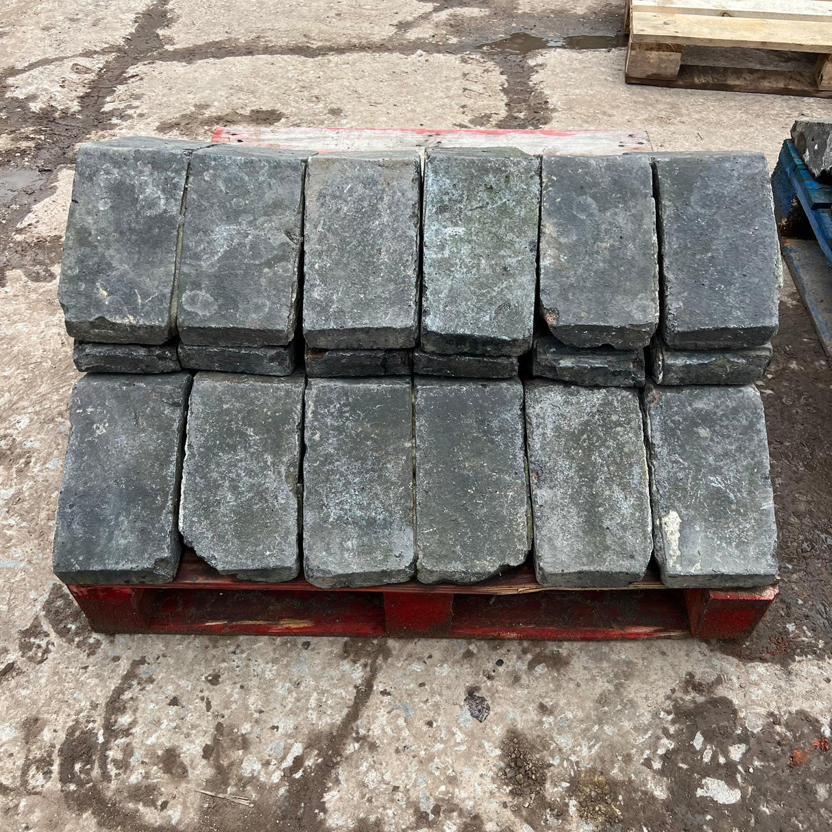 Reclaimed 18” Staffordshire Blue Triangle Wall Coping Bricks - Batch of 10 Linear Meters - Reclaimed Brick Company