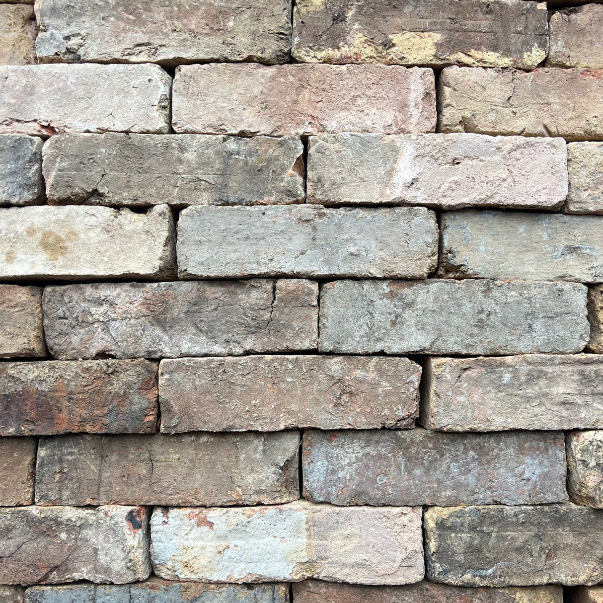 Reclaimed 2 1/2” Cambridge Multi Gault Handmade Bricks | Pack of 250 Bricks | Free Delivery - Reclaimed Brick Company