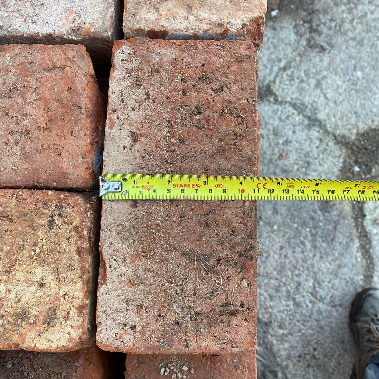 Reclaimed 2 3/4” (70mm) Wirecut Imperial Bricks | Pack of 250 Bricks - Reclaimed Brick Company