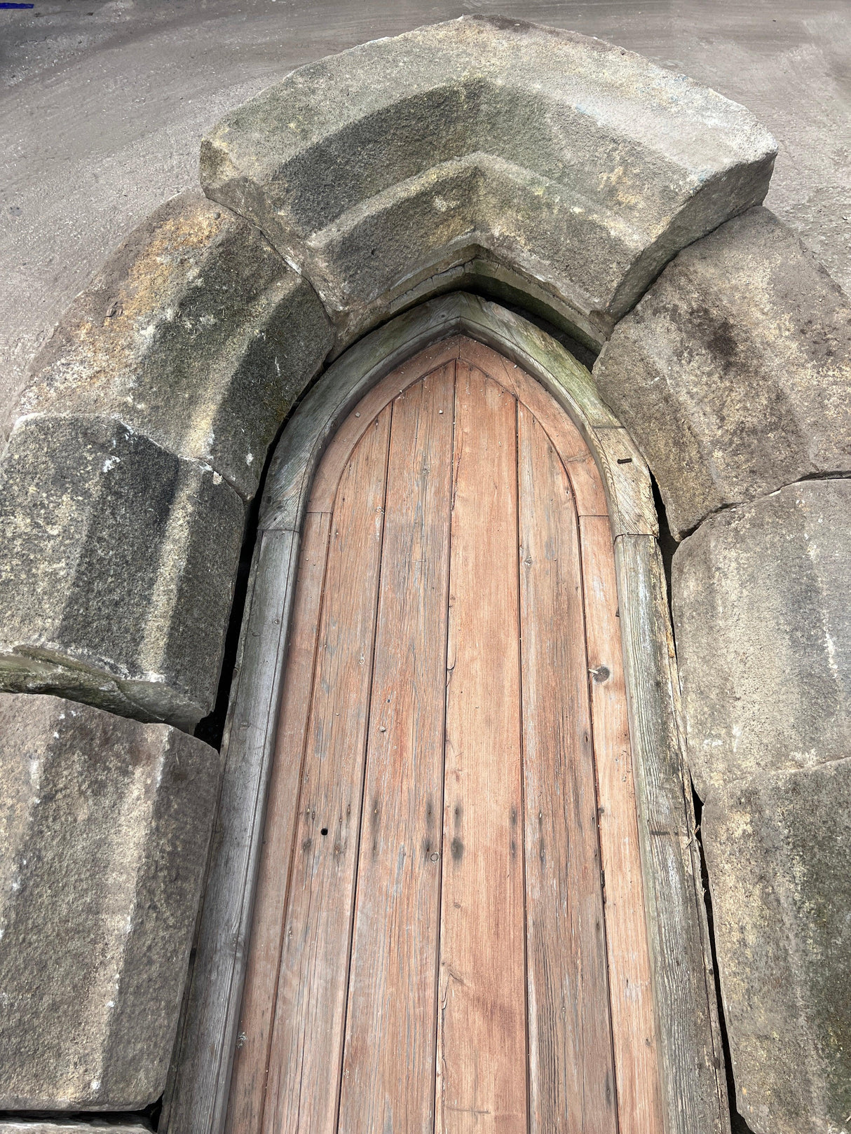 Reclaimed Rustic Arch Stone Door - Reclaimed Brick Company