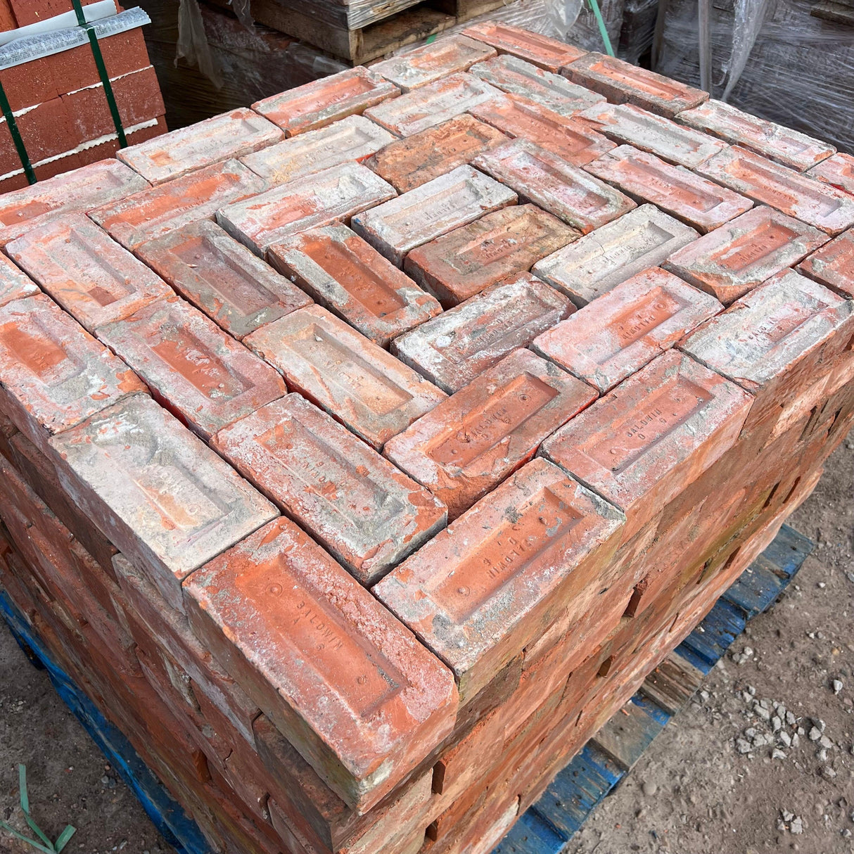 Reclaimed Baldwin Pressed Bricks | Pack of 250 Bricks | Free Delivery - Reclaimed Brick Company