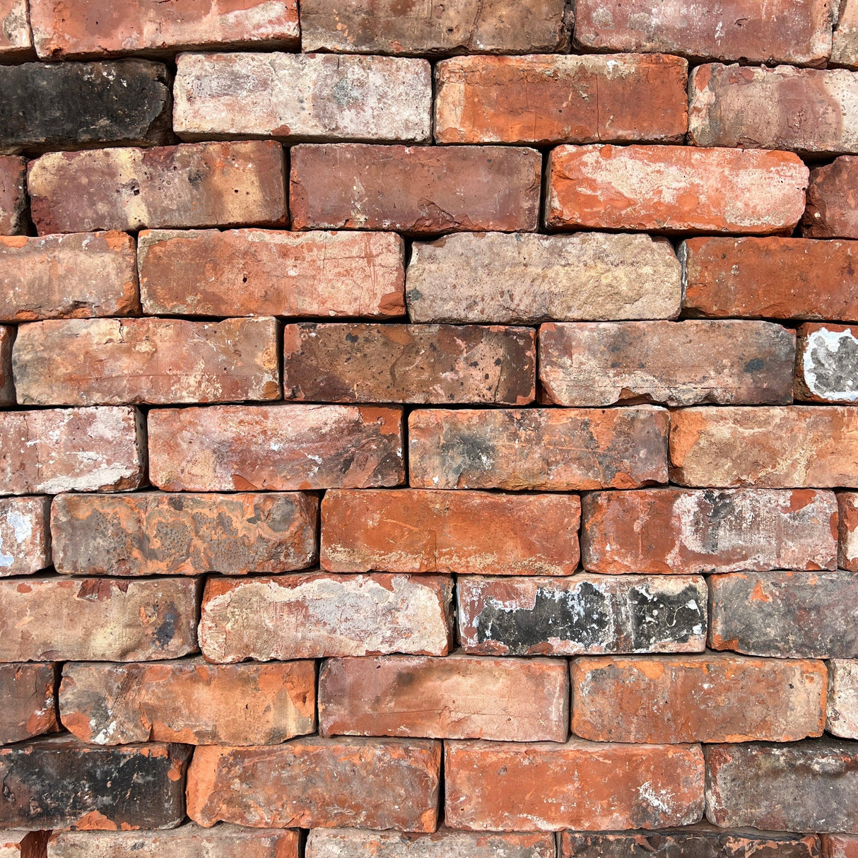 Reclaimed Cheshire Wirecut Imperial Bricks | Pack of 250 Bricks | Free Delivery - Reclaimed Brick Company