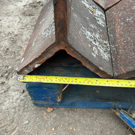 Reclaimed Clover Leaf Red Clay Ridge Tiles - Job Lot - Reclaimed Brick Company