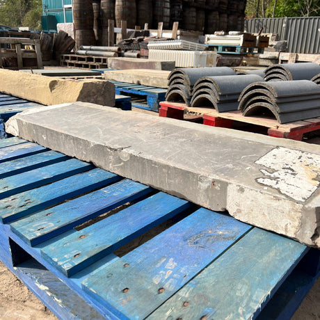 Reclaimed Limestone Steps - 52” - Reclaimed Brick Company