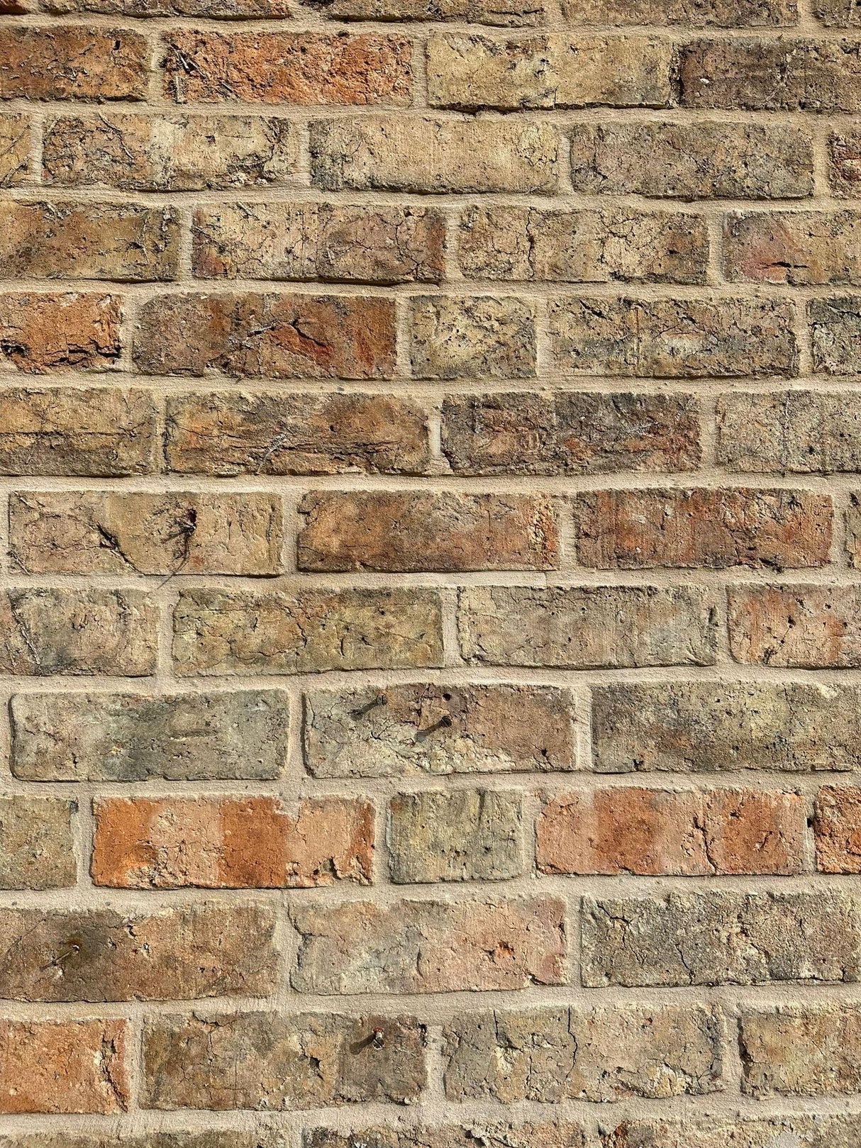 Reclaimed Lincolnshire Handmade Imperial Clamp Bricks | Pack of 250 Bricks | Free Delivery - Reclaimed Brick Company