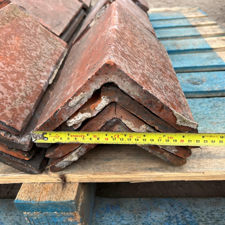 Reclaimed Plain Angle 90 Degrees Clay Roof Ridge Tiles - Job Lot - Reclaimed Brick Company