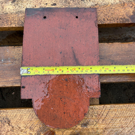 Reclaimed Red Rosemary Classic Club Roof Tile - Reclaimed Brick Company