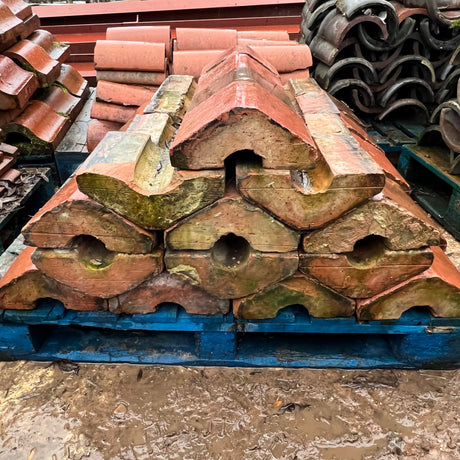 Reclaimed Red Terracotta Wall Coping - 10.5” x 4.5” - Job Lot 13 Linear Metres - Reclaimed Brick Company