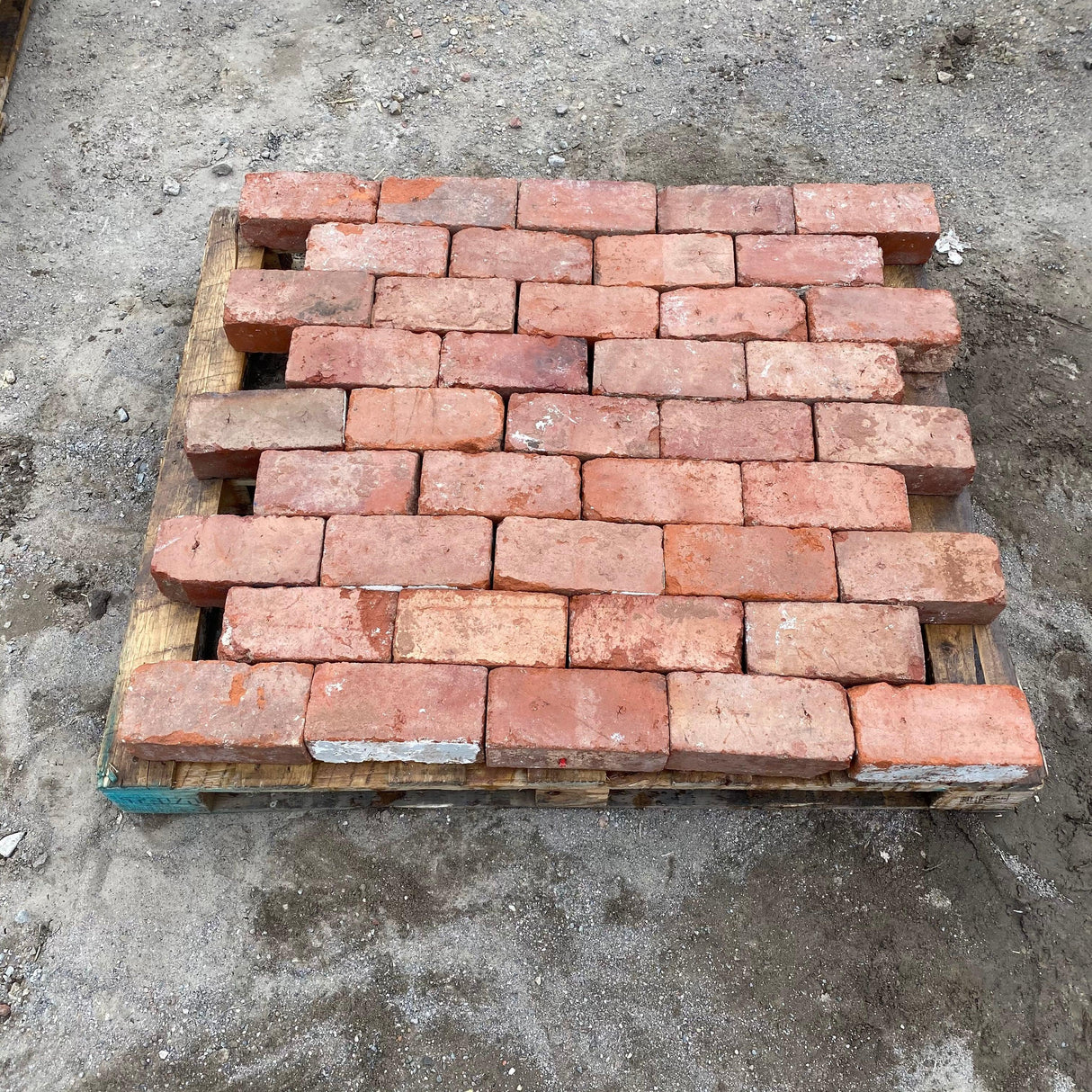 Reclaimed Red Tudor Paving Bricks - Reclaimed Brick Company