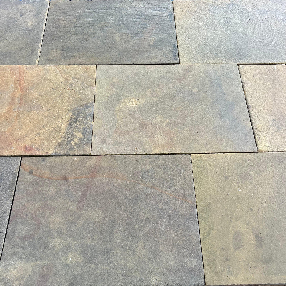 Reclaimed Sawn Yorkshire Sand Stone Paving Flag Stones - Reclaimed Brick Company