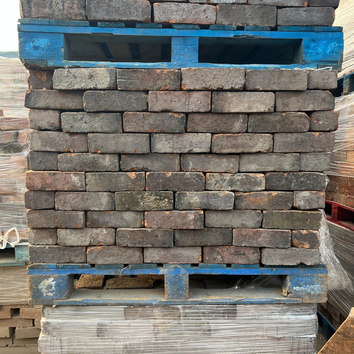 Reclaimed Staffordshire Blue Engineering Brick | Pack of 250 | Free Delivery - Reclaimed Brick Company