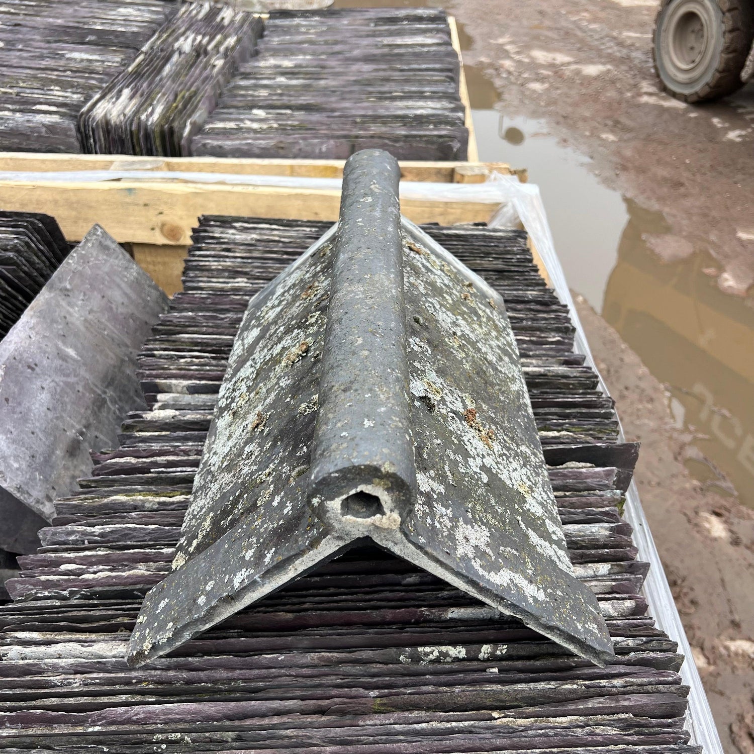 Reclaimed Roof Ridge Tiles | Reclamation Yard Roofing Supplies UK ...