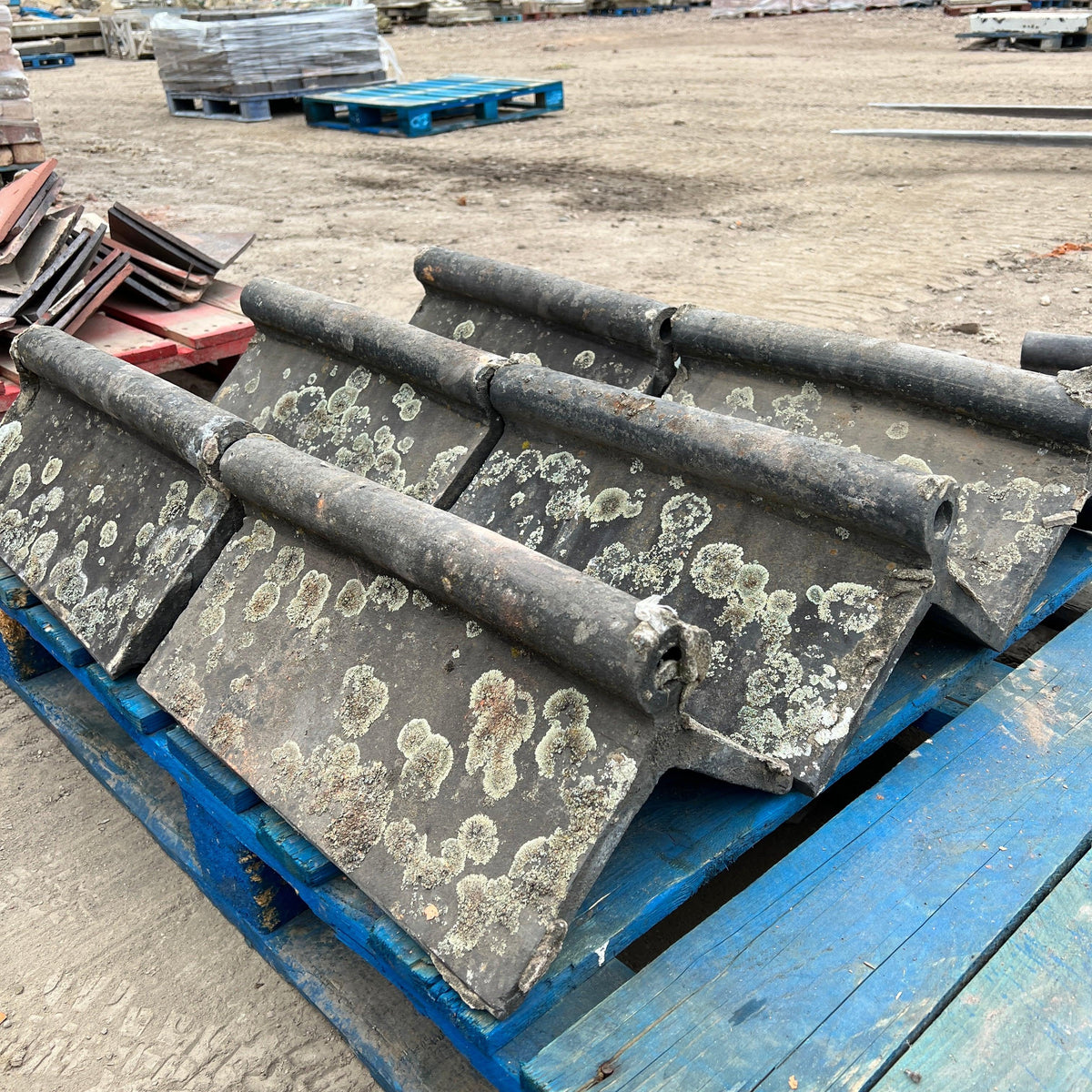 Reclaimed Staffordshire Blue Roll Top Ridge Tiles | Size - 26cm x 19cm ...