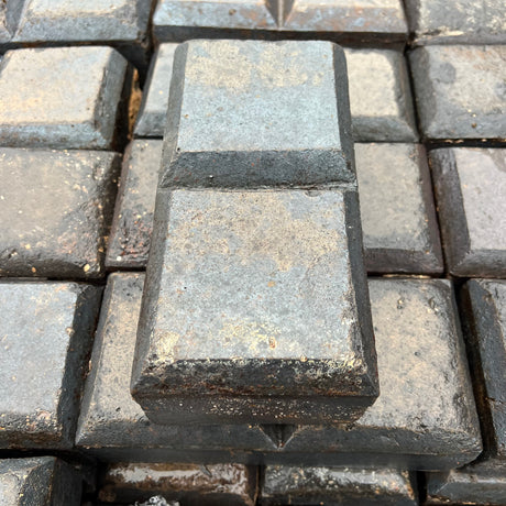 Reclaimed Staffordshire Blue Two Bar Stable Pavers - 3" x 9" - Reclaimed Brick Company