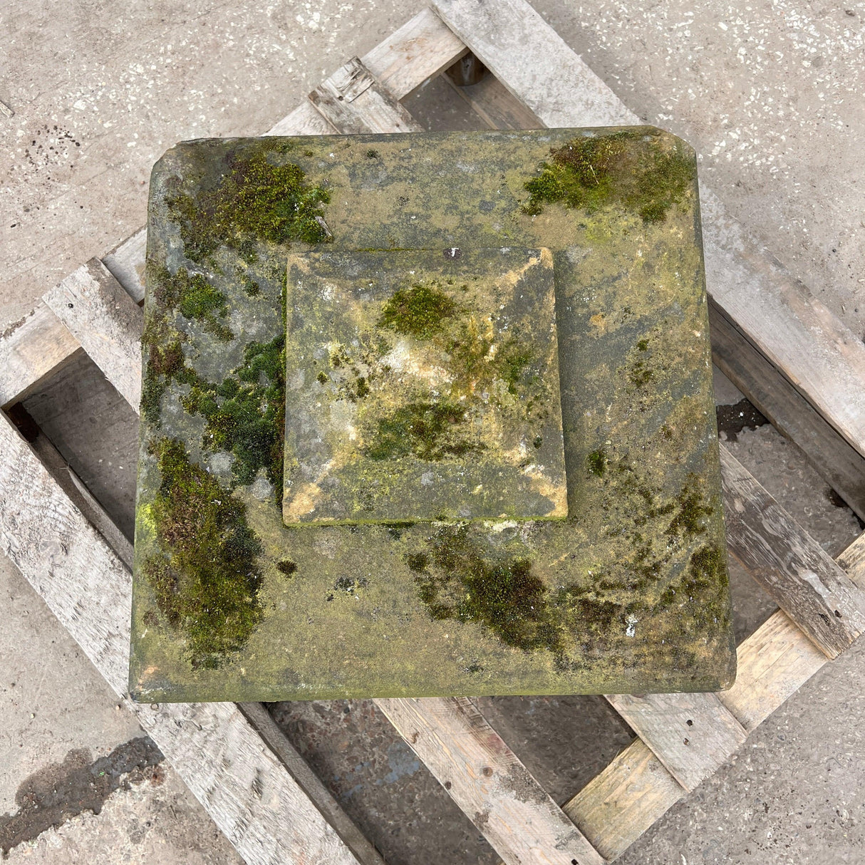 Reclaimed Square Stone Pillar Cap - Reclaimed Brick Company