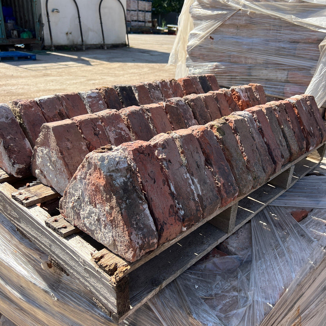 Reclaimed Triangle Wall Coping Handmade Bricks - Job Lot – Reclaimed ...