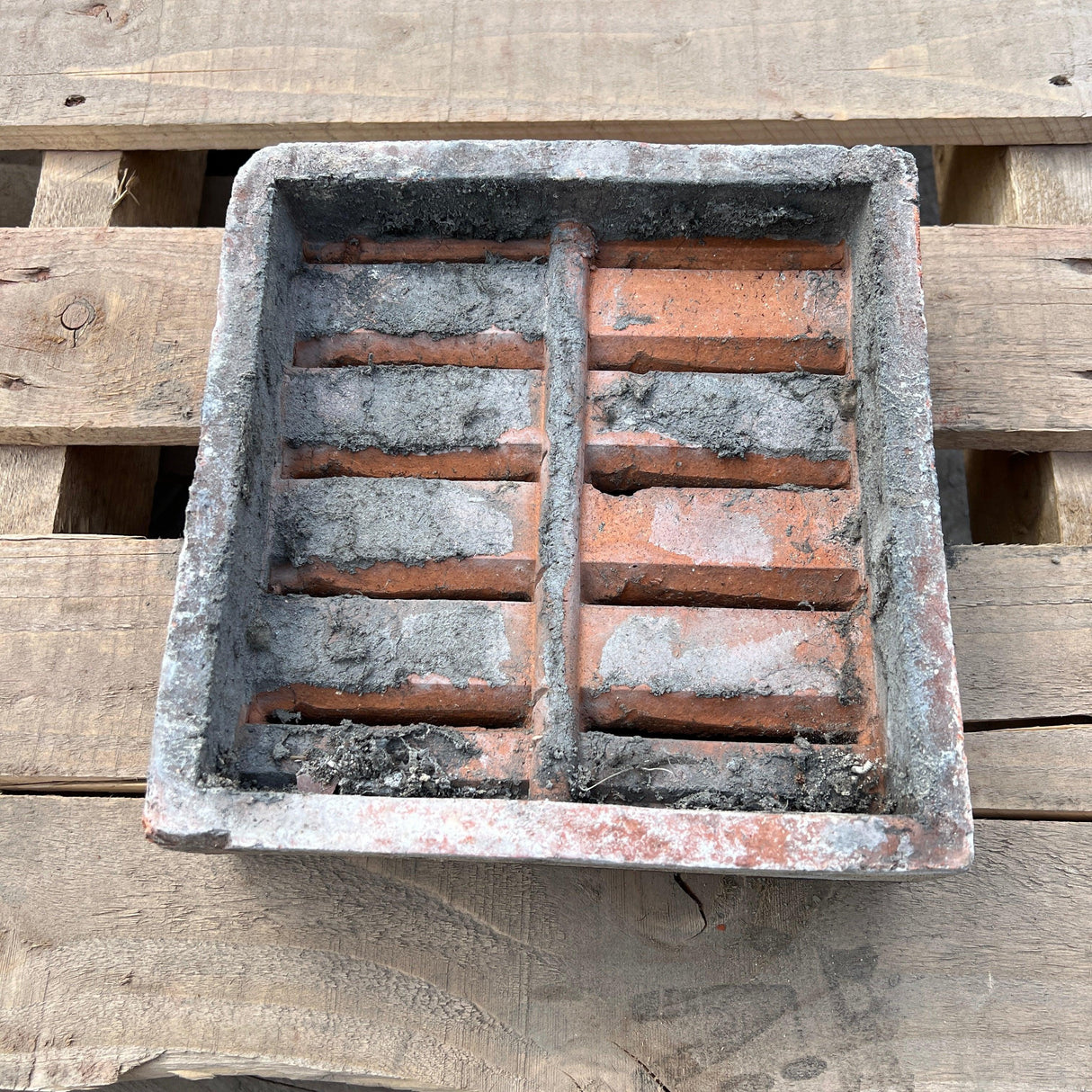 Victorian Imperial Double Air Brick Vent - 10 Hole - Reclaimed Brick Company