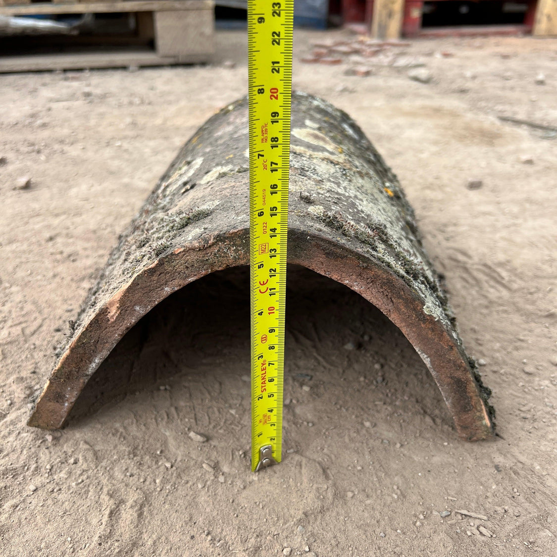 Reclaimed Weathered Hogback Clay Ridge Roof Tile | Roofing Supplies ...