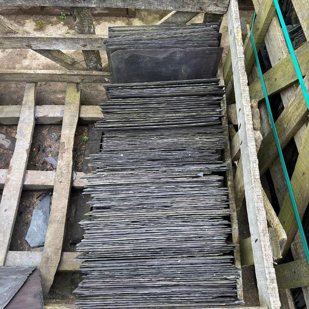 Reclaimed Welsh Blue 14” x 14” Roofing Slate - Each - Reclaimed Brick Company