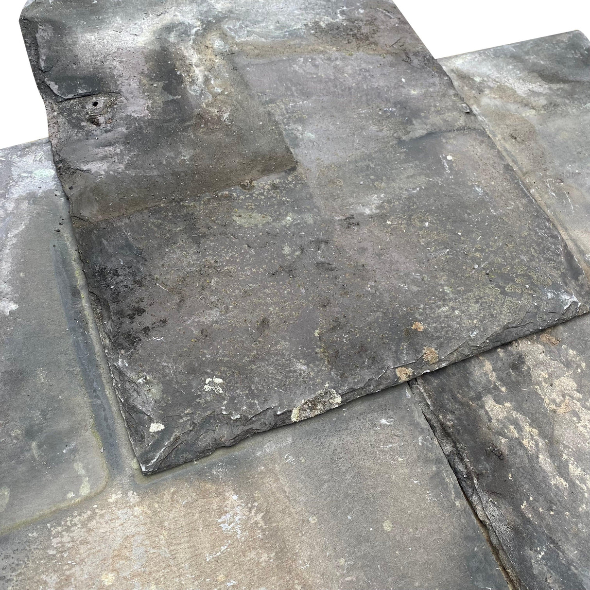 Reclaimed Welsh Blue 16” x 12” Slates - Reclaimed Brick Company