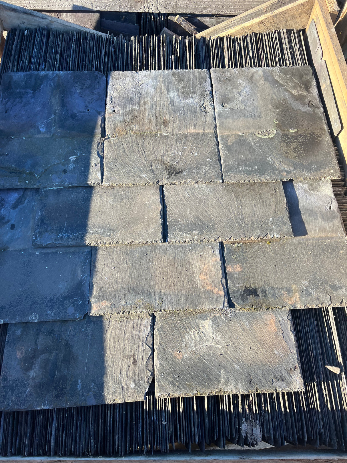 Reclaimed Welsh Blue 16” x 12” Slates - Reclaimed Brick Company