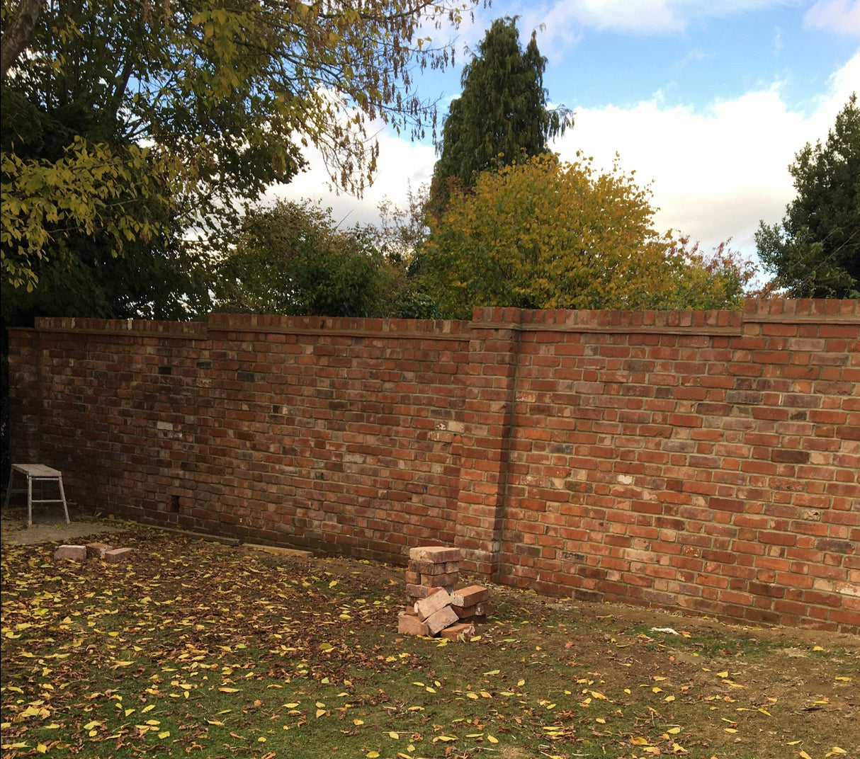 Reclaimed Wire Brick Garden Wall, Rugeley, Staffordshire - Reclaimed Brick Company