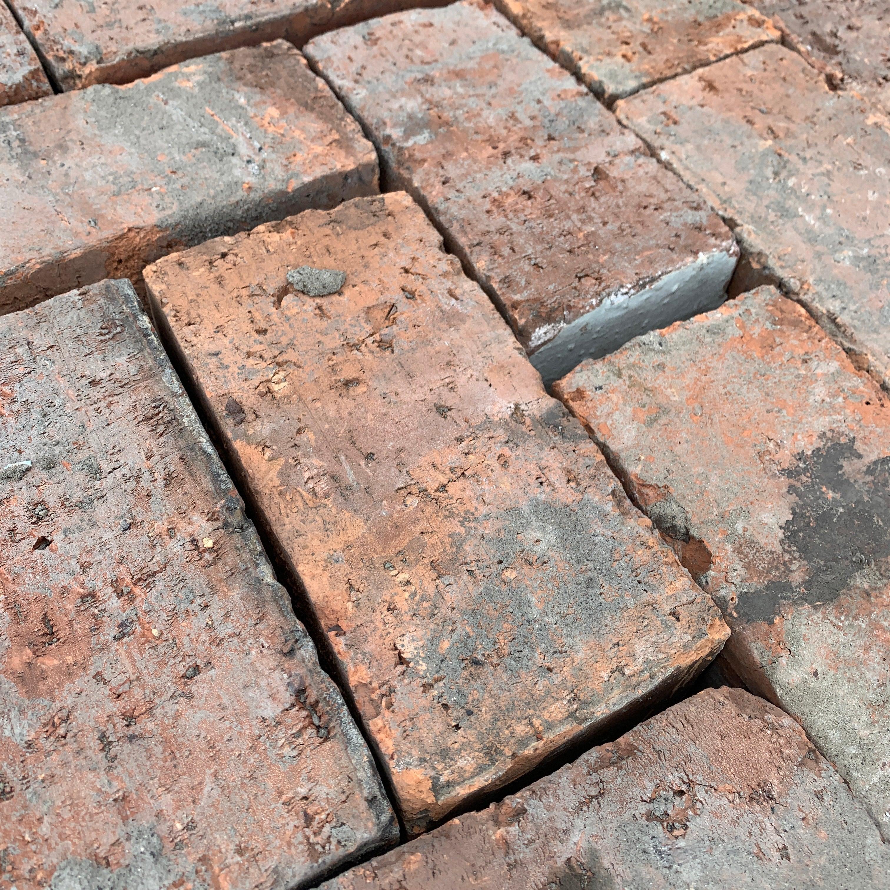 Reclaimed Wirecut Paving Bricks Garden Patio Driveway Paving