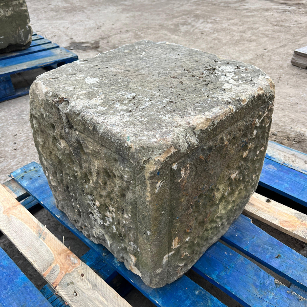 Reclaimed York Stone Statue Plinth - Reclaimed Brick Company