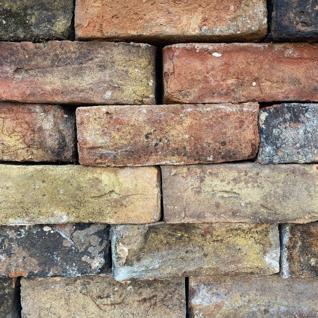 Reclaimed York Yellow Multi Clamp Bricks | Pack of 250 Bricks - Reclaimed Brick Company