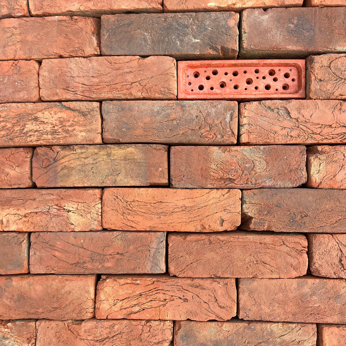 Red Bee Brick - Free Delivery - Reclaimed Brick Company