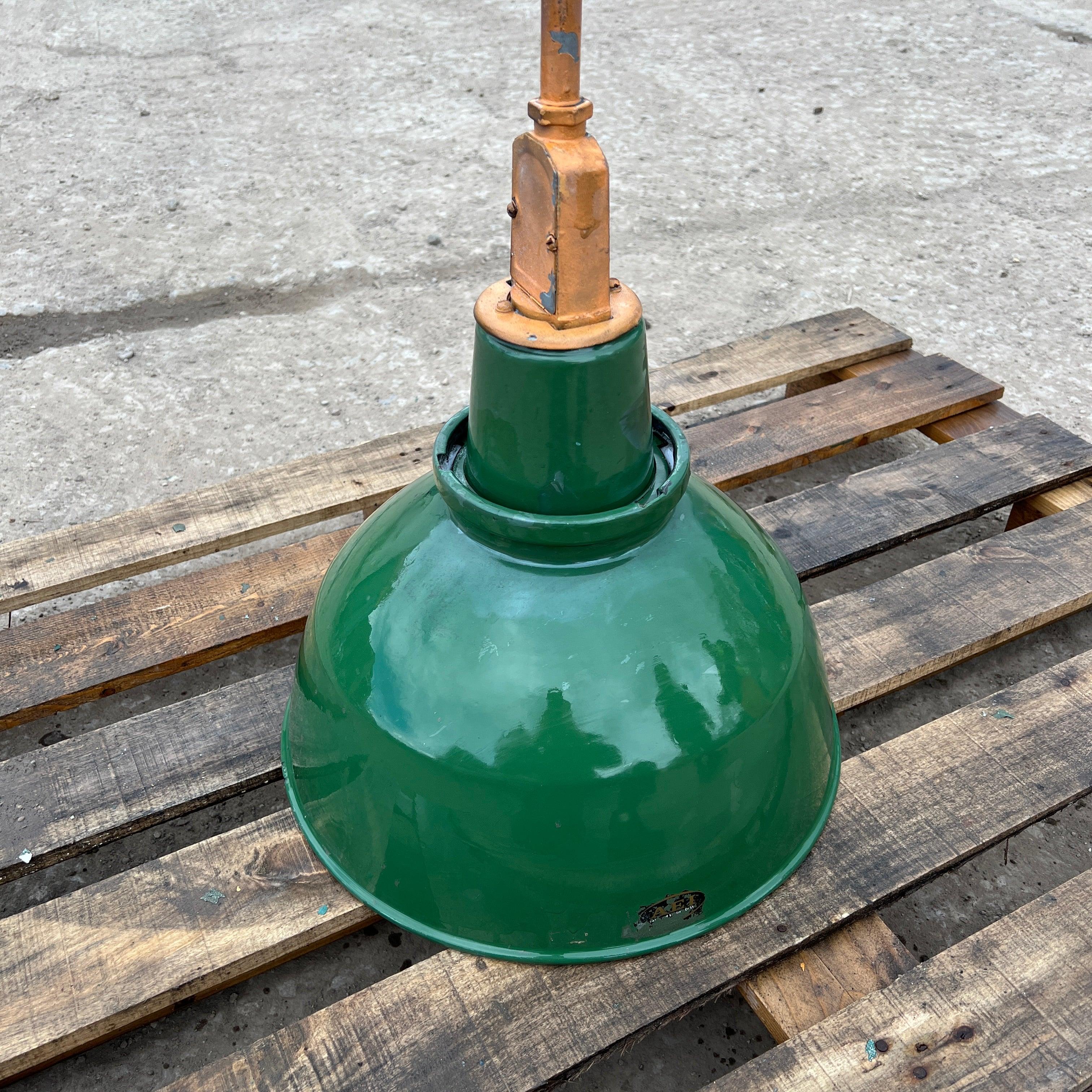 英70s vintage lamp made in England イングランド Lamp and Lighting Co. Green Enamel Industrial Pendants Lamp - 16